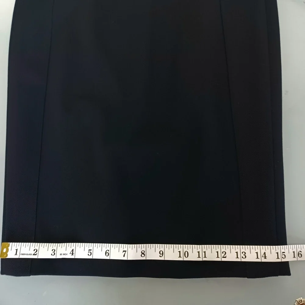 Armani Collezioni Black Tailored Pencil Skirt Size 4 Professional Lined 40